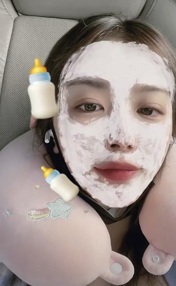 抖音奶瓶面膜特效相机拍照软件1