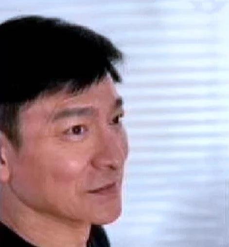 59岁刘德华显老生图图片大全无水印完整版2