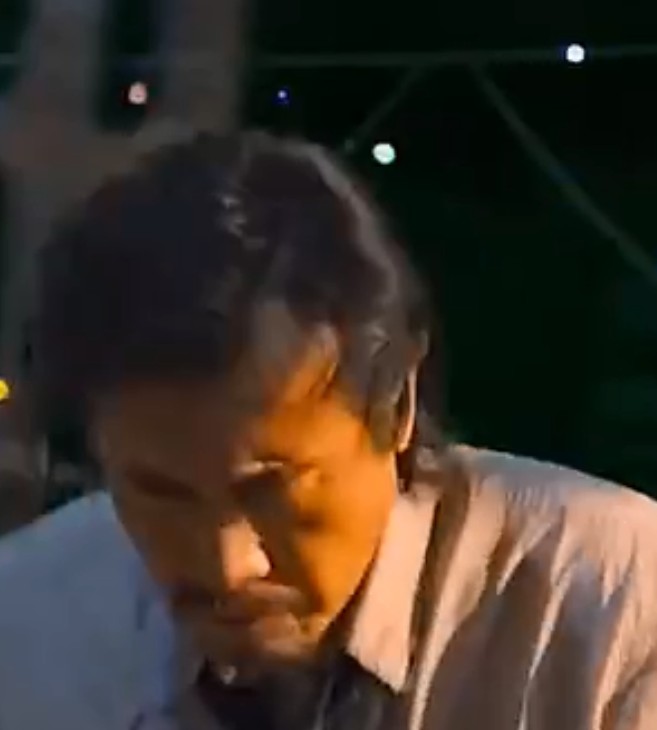 微信刘皇叔蹦迪表情包动图免费版2